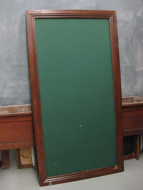 NOTICEBOARD, Green Felt 80 x 140cm